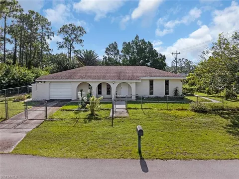 177 Blakely Ave S, Lehigh Acres, FL 33974
