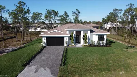 25441 Divot Dr, Bonita Springs, FL 34135