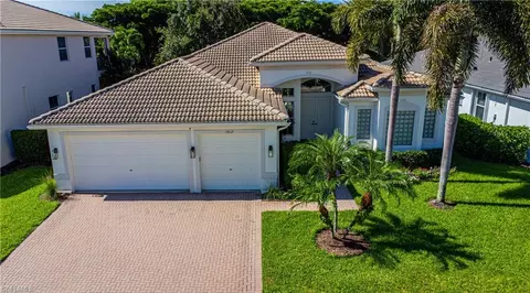 1817 Senegal Date Dr, Naples, FL 34119
