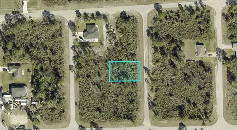 710 Vespucci Ave S, Lehigh Acres, FL 33974