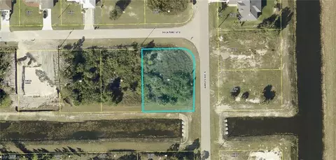 1254 Decature St E, Lehigh Acres, FL 33974
