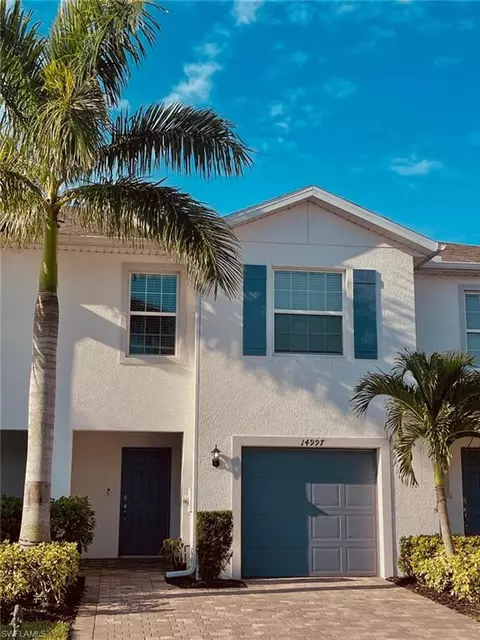 14997 Wildflower Cir, Naples, FL 34119