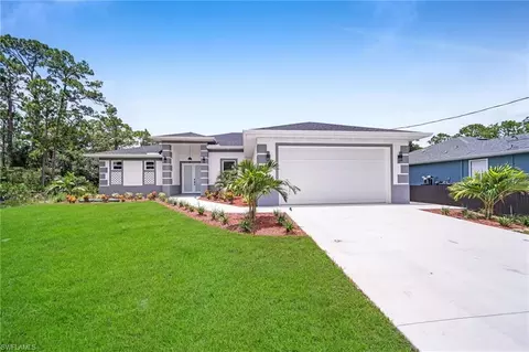 1413 Clark Ave, Lehigh Acres, FL 33972