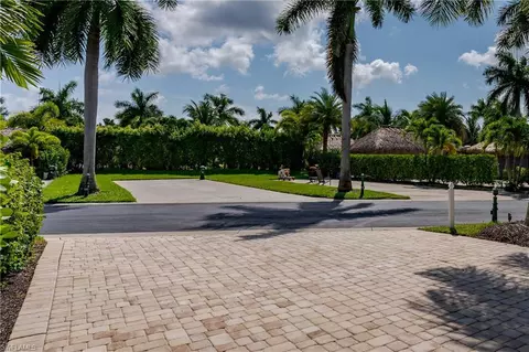 13565 Snapper Ln, Naples, FL 34114 photo 13