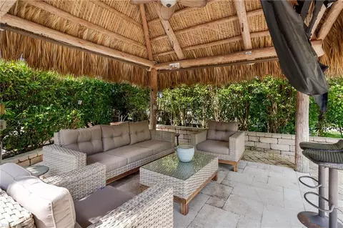 13565 Snapper Ln, Naples, FL 34114 photo 2