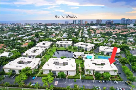 788 Park Shore Dr #A20, Naples, FL 34103