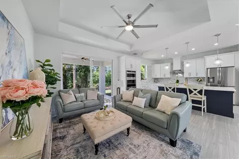 3107 Myra Ln, Labelle, FL 33935