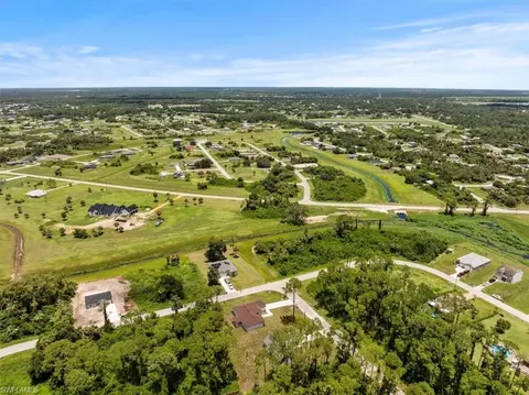 View/Area - 3107 Myra Ln, Labelle, FL 33935 photo 2 of 7