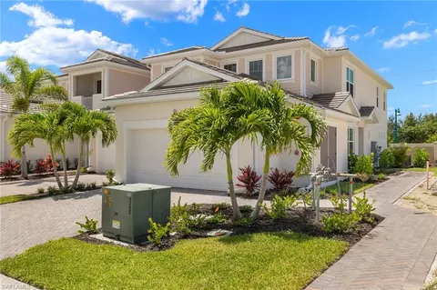 4654 Arboretum Cir #203, Naples, FL 34112