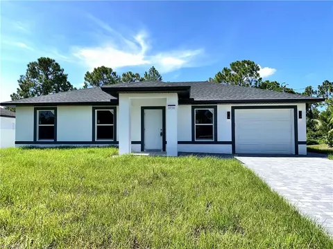 452 Wickham Ave S, Lehigh Acres, FL 33974