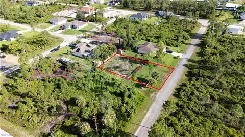 842 Harbour Ave S, Lehigh Acres, FL 33974 photo 2