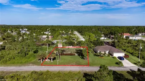 842 Harbour Ave S, Lehigh Acres, FL 33974 photo 4
