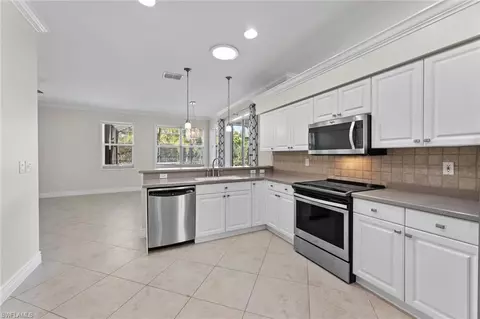 Kitchen - 21289 Braxfield Loop, Estero, FL 33928 photo 1 of 1