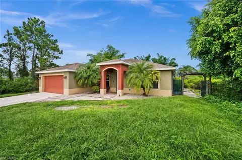 770 Courtland Ave S, Lehigh Acres, FL 33974