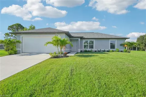 900 NW 15th Ave, Cape Coral, FL 33993