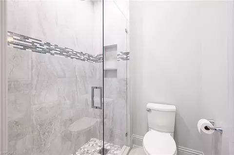 Bath - 8520 Bellagio Dr, Naples, FL 34114 photo 5 of 6
