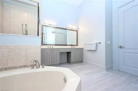 Bath - 8520 Bellagio Dr, Naples, FL 34114 photo 1 of 6