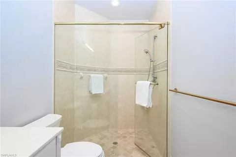 Bath - 8520 Bellagio Dr, Naples, FL 34114 photo 4 of 6