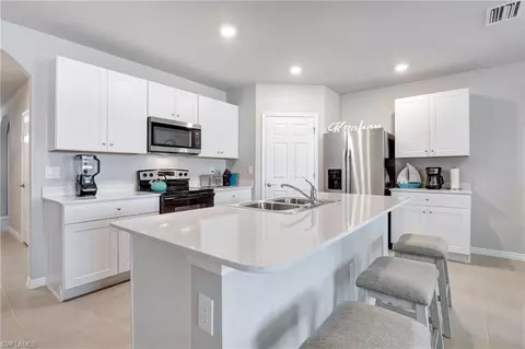 26500 Chaparel Dr, Bonita Springs, FL 34135