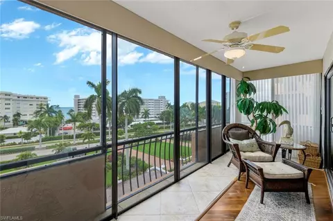 3430 Gulf Shore Blvd N #5F, Naples, FL 34103