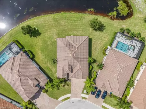 4278 Raffia Preserve Way, Naples, FL 34119