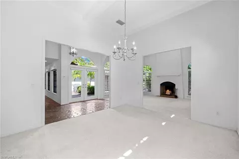 1010 Oriole Cir #55, Naples, FL 34105