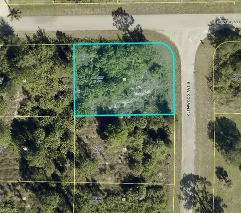 Corner Lot S Ave, Lehigh Acres, FL 33974