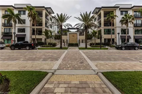 1130 3rd Ave S #515, Naples, FL 34102