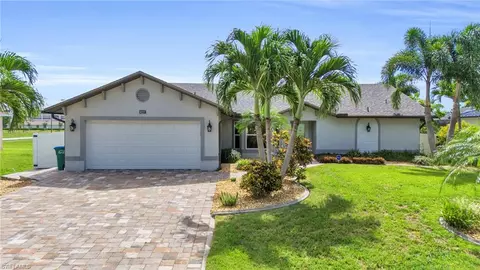 4227 SW 21st Pl, Cape Coral, FL 33914