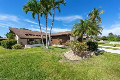 142 Round Key Cir #G-13, Naples, FL 34112