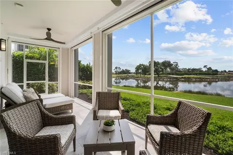 8047 Signature Club Cir #102, Naples, FL 34113