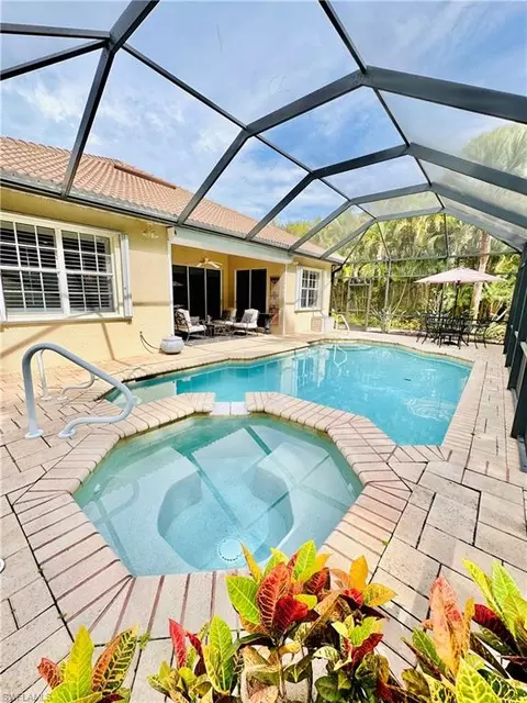 Exterior - 16152 Parque Ln, Naples, FL 34110 photo 4 of 9