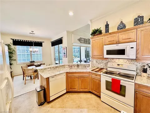 Kitchen - 16152 Parque Ln, Naples, FL 34110 photo 1 of 3