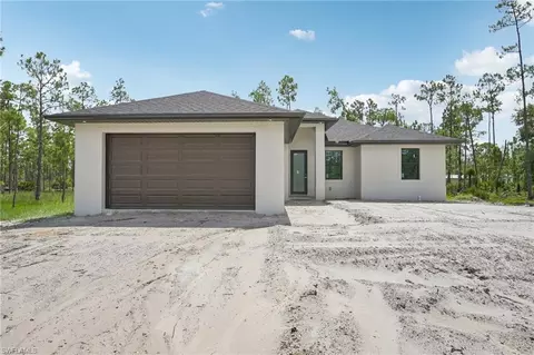 1304 Broadway Ave, Lehigh Acres, FL 33972