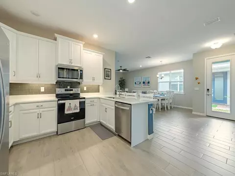 Kitchen - 1209 Enbrook Loop, Naples, FL 34114 photo 2 of 2