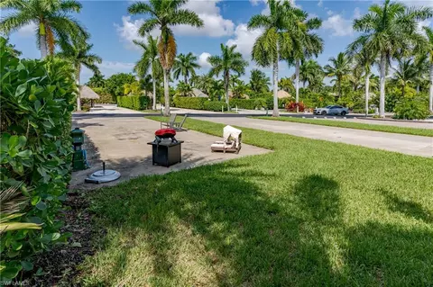 13562 Snapper Ln, Naples, FL 34114 photo 6