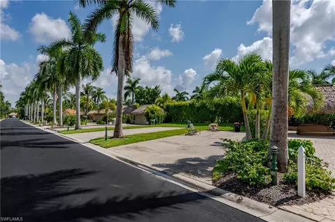 13562 Snapper Ln, Naples, FL 34114 photo 21