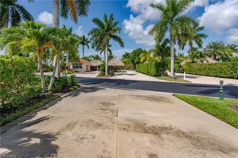13562 Snapper Ln, Naples, FL 34114 photo 15