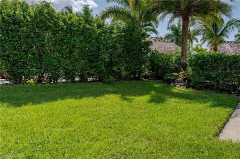 13562 Snapper Ln, Naples, FL 34114 photo 2