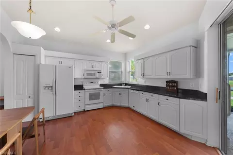 20810 Persimmon Pl, Estero, FL 33928 photo 4