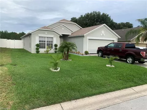 204 Lake Charles Dr, Davenport, FL 33837