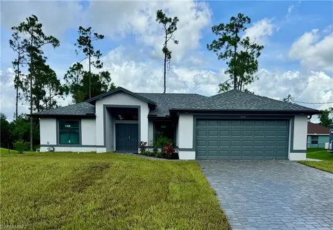5550 Burr St, Lehigh Acres, FL 33971