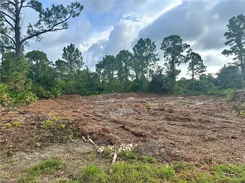 1063 Binkley St E, Lehigh Acres, FL 33974