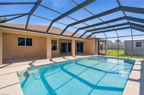 1704 NE 44th St, Cape Coral, FL 33909