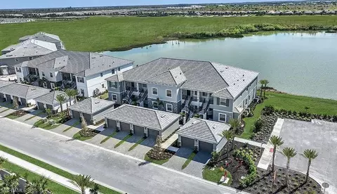 11811 Venetian Lagoon Dr #202, Fort Myers, FL 33913