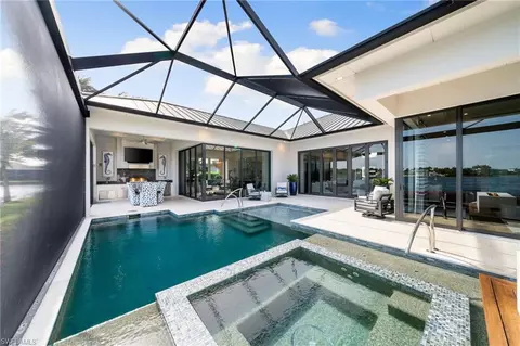 14238 Charthouse Cir, Naples, FL 34114 photo 2