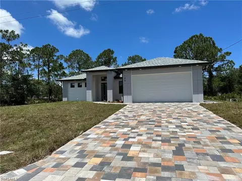 736 Homestead Rd S, Lehigh Acres, FL 33974