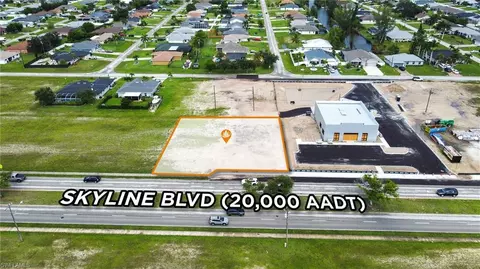 2145 Skyline Blvd, Cape Coral, FL 33991