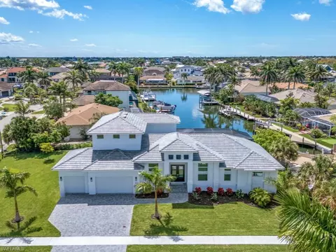 1637 Windmill Ave, Marco Island, FL 34145