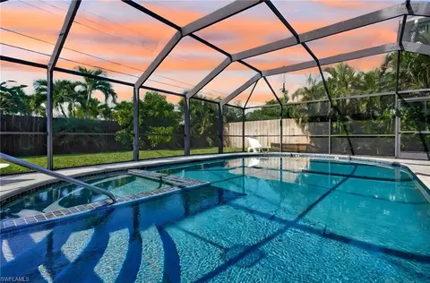 758 103rd Ave N, Naples, FL 34108
